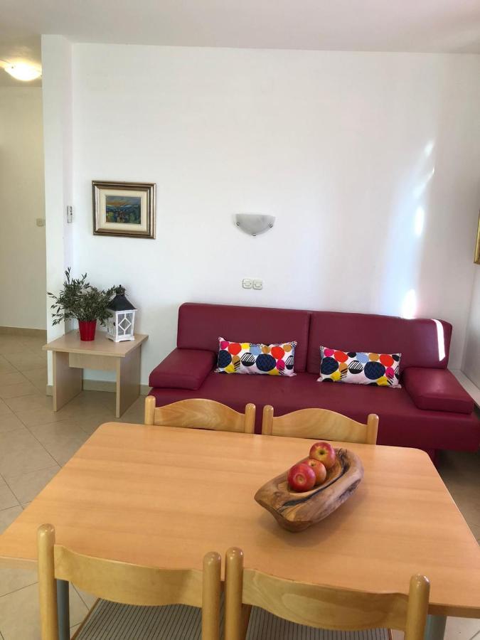 סלינה Apartments Punta מראה חיצוני תמונה