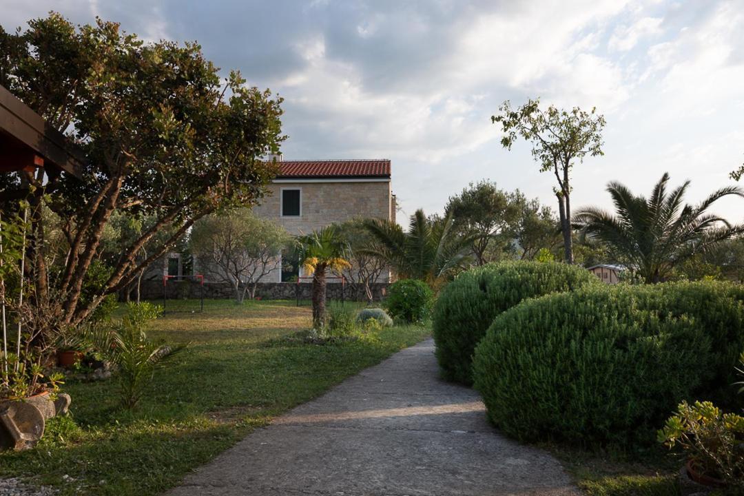 סלינה Apartments Punta מראה חיצוני תמונה