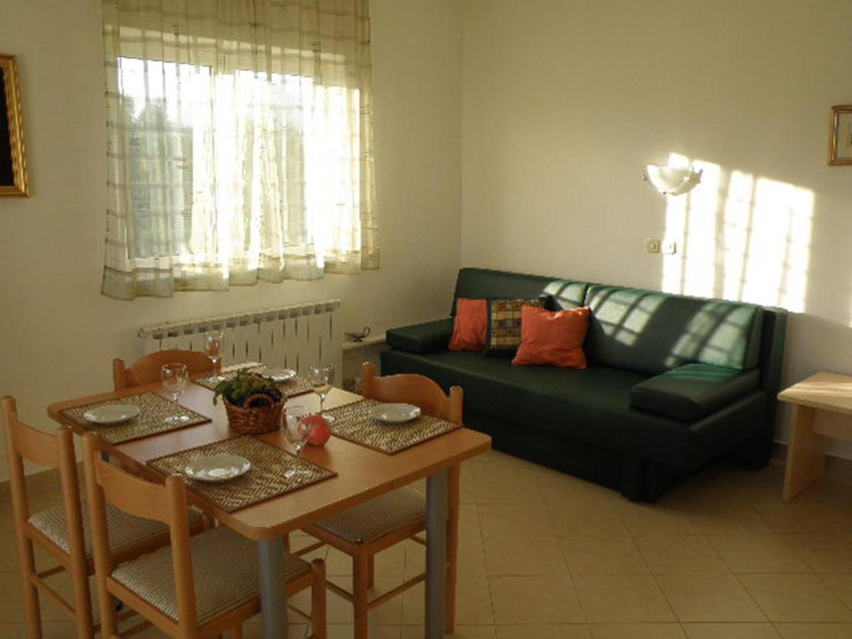 סלינה Apartments Punta מראה חיצוני תמונה